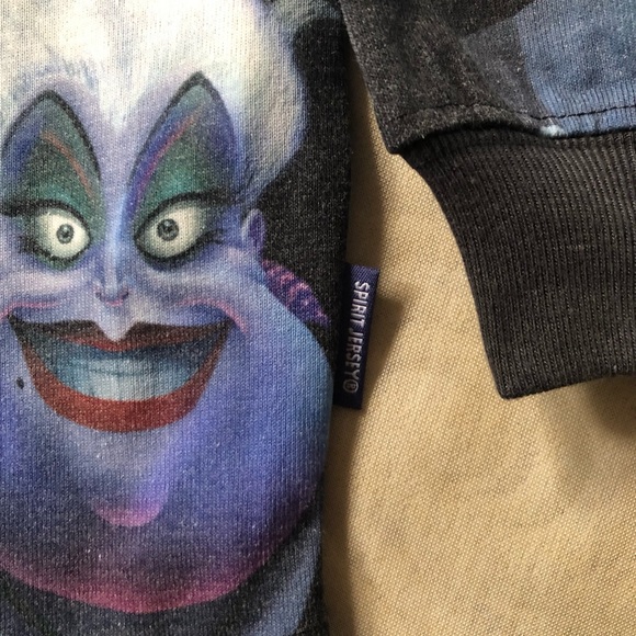 🎉SALE!!🎉 Disney Parks Up to No Good Villain Spirit Jersey Sz M - Picture 3 of 7